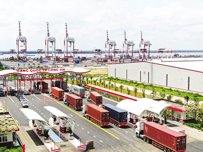Kết Nối Đường Sắt Với Kho Bãi Miền Trung: Cơ Hội Cho Doanh Nghiệp Logistics