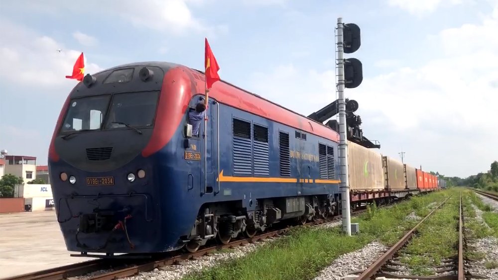 Xuất Khẩu Nông Sản Sang Trung Quốc Bằng Đường Sắt Tăng Kỷ Lục