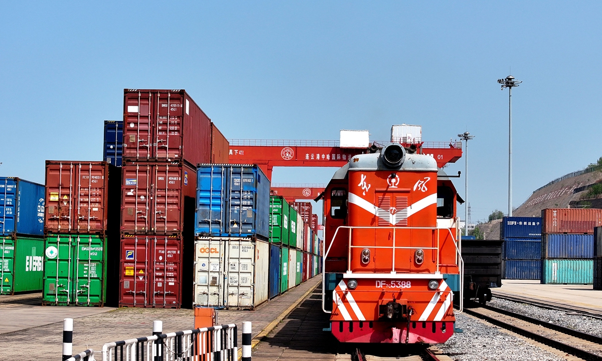 Container Qua Đường Sắt Biên Giới Tăng Kỷ Lục 1.153%