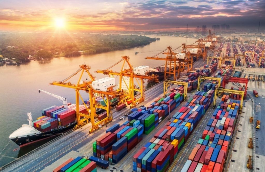 Hệ Thống Gom Hàng Bằng Tàu Con – Giải Pháp Hiệu Quả Cho Tuyến Ngắn