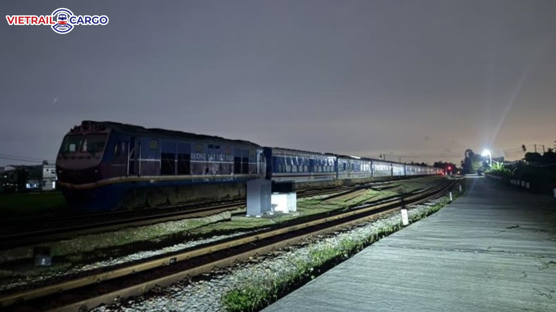 Đường Sắt Bắc - Nam Thông Tuyến Sau Sự Cố Tại Đà Nẵng