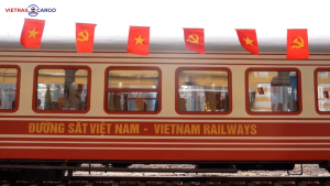 100 lượt xe buýt và đường sắt được Hà Nội tăng cường dịp lễ