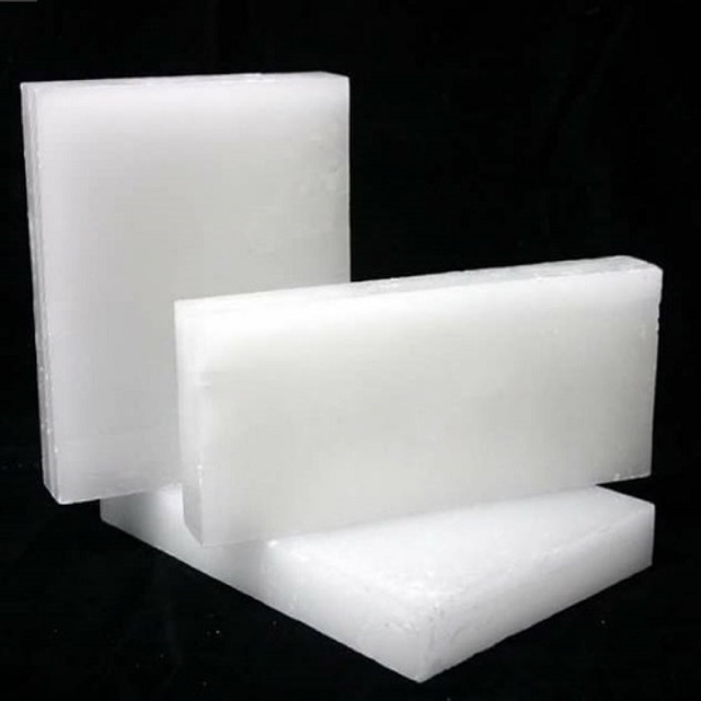 Gửi sáp đèn cầy 