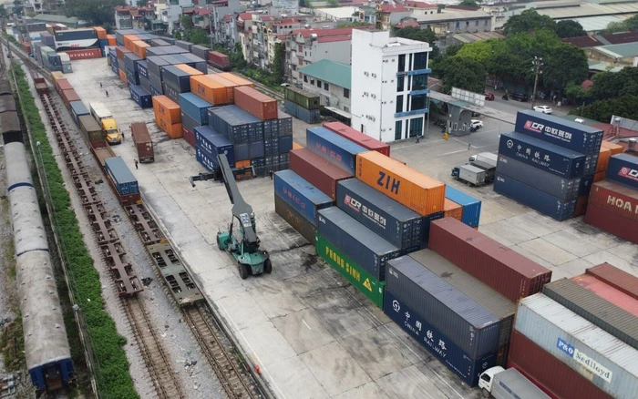 Các loại tàu hỏa, tàu hàng của đường sắt Việt Nam