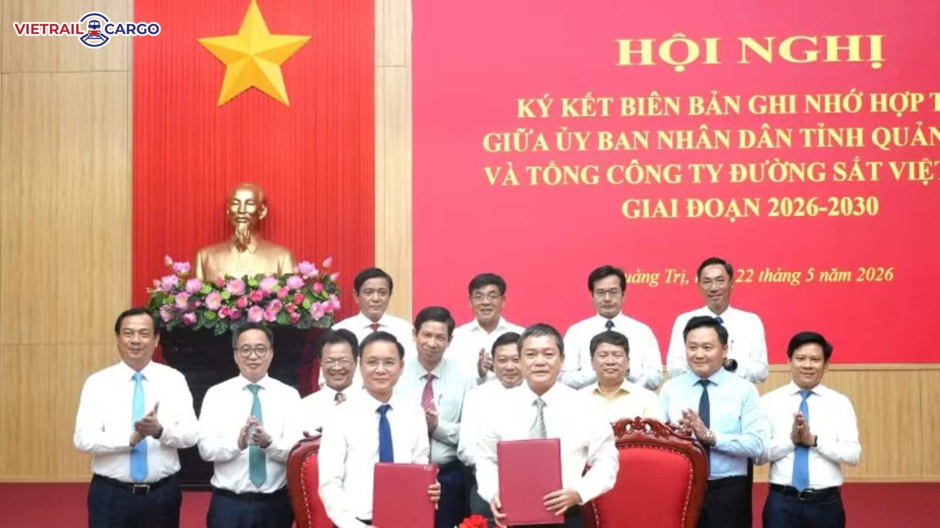 Quảng Trị hợp tác với ngành đường sắt phát triển tàu du lịch