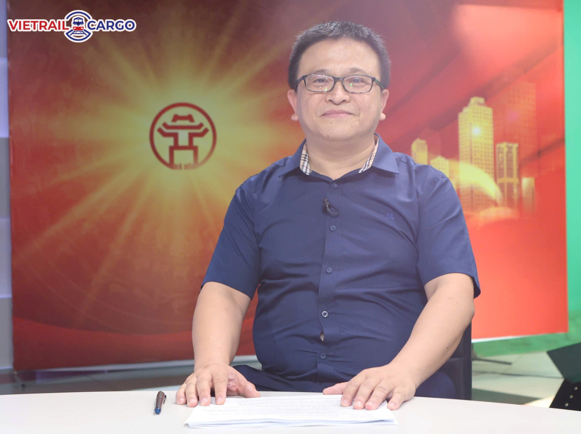 PGS. TS Phạm Hoàng Kiên, Trưởng Bộ môn Tự động hóa Thiết kế cầu đường, Khoa Công trình, Trường Đại học Giao thông Vận tải chia sẻ tại chương trình