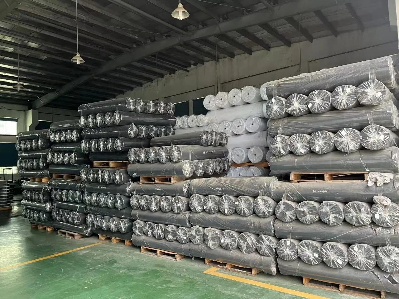 vận chuyển nguyên phụ liệu dệt may bằng đường sắt.